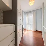Cute *